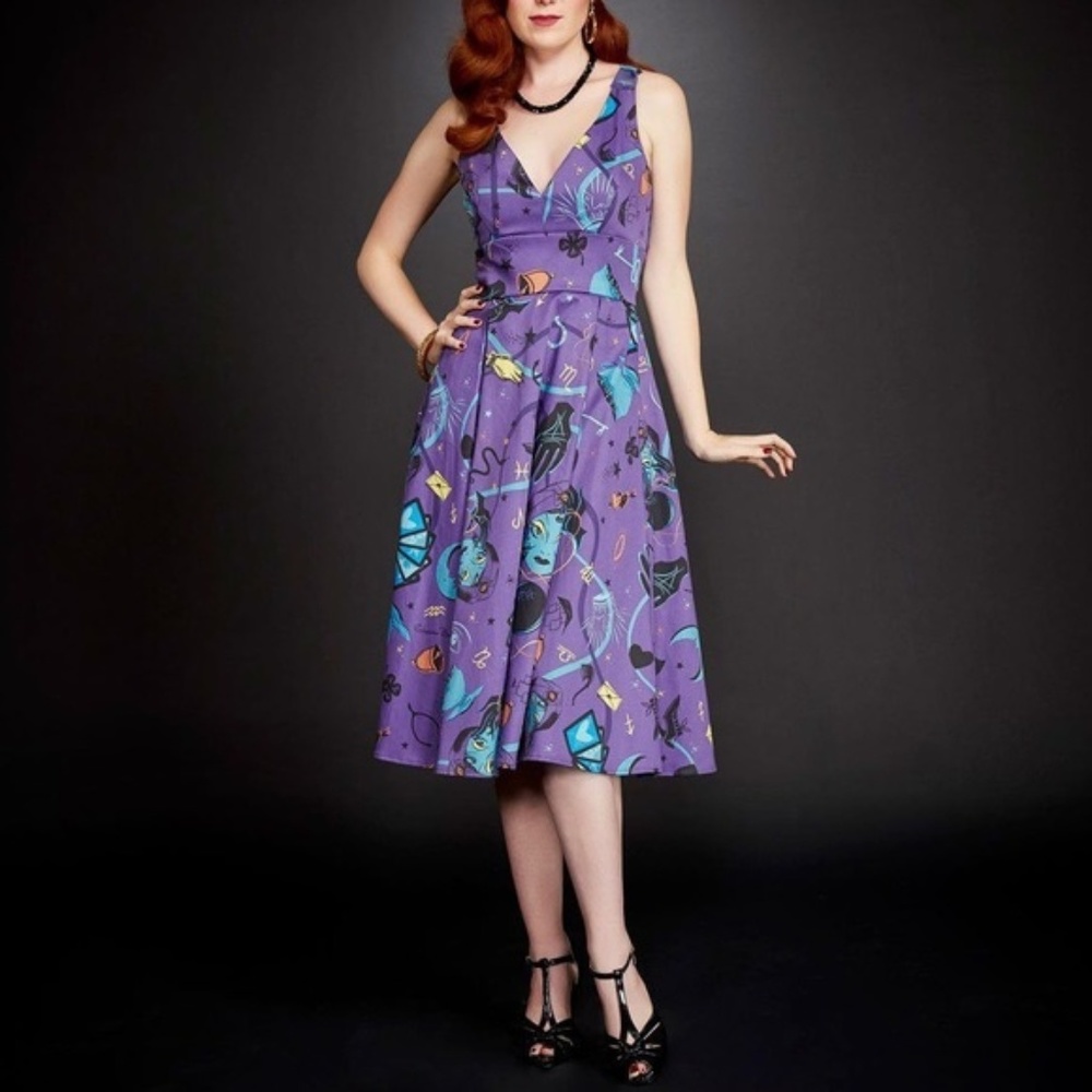 Leota Dress in Fortune Teller Print